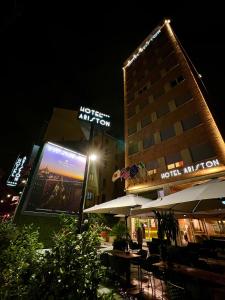 Hotel Ariston
