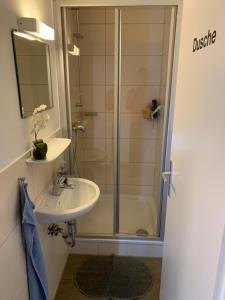 Bed in 8-Bed Mixed Dormitory Room room in Hostel am Ostentor