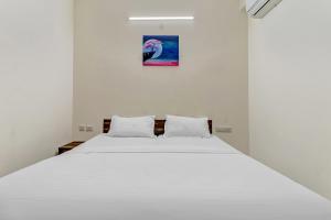 Capital O Safari Rooms Near Snow City