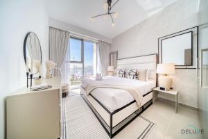 Captivating 1BR at 17 Icon Bay Dubai Creek Harbour by Deluxe Holiday Homes