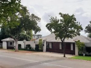 Studio's@360onChurch - Lynnwood