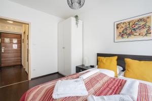 City Center Corvin Suite Apartment