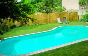 Maisons de vacances Stunning Home In Mondragon With Wifi, 2 Bedrooms And Swimming Pool : photos des chambres