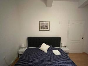 Quiet double bedroom in the centre of Zagreb