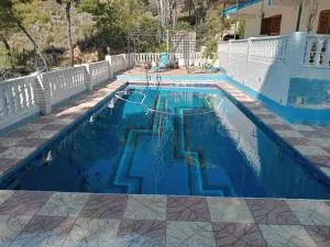 Belvilla by OYO La Villa Hotel Paradise Mountain - Gestalgar