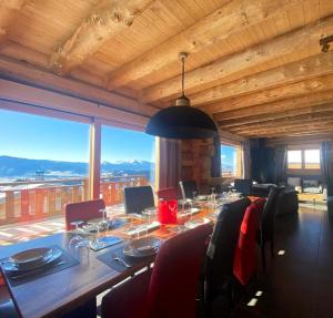 Chalets Chalet de 6 chambres avec sauna terrasse amenagee et wifi a Font Romeu Odeillo Via a 1 km des pistes : photos des chambres