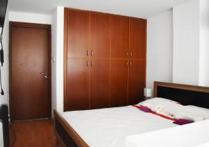 Marina Apartment 4
