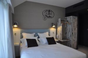 Hotels Les 3 Lieux : photos des chambres