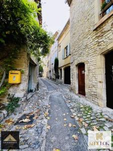 Appartements Foursbanaux Town house Medieval city of Vaison La Romaine : photos des chambres