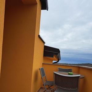 Triple Room with Private Bathroom room in Guest House Tea