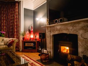 Lonsdale Villa Retreat