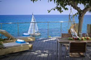 Paradisso Beach Villas