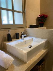 B&B / Chambres d'hotes La Bastide du Beausset-Vieux : photos des chambres