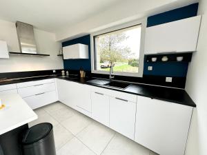 Maisons de vacances Jolie maison renovee jacuzzi – A 5 min des plages : photos des chambres