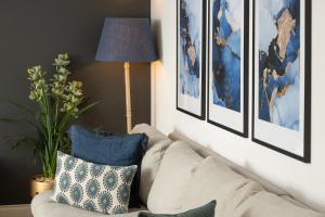 Bath Penthouse with amazing views and lift access