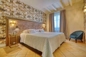 Suite Queen con Vista Piscina