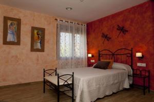 Double Room with Mountain View room in Casa Rural La Canchalera
