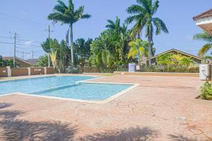 Happy Holidays at Drax Hall Country Club