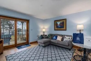 Lured on the Lake Suite (LOL) - Omaha