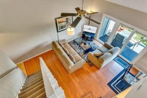 Black Walnut with boat slip -- 408