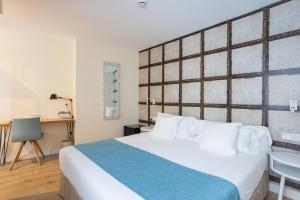Superior Double Room room in Madeinterranea Suites
