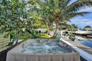 Water Front Home with Boat Dock Hot Tub Roof Top Fire Pit