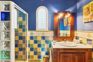 Villa estilo mediterránea con Piscina, Jardín, Bbq y Jacuzzi - VILLA BEL AIR REAL