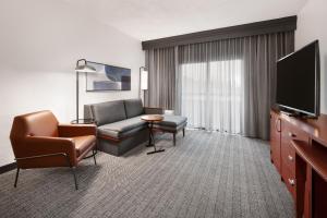 Courtyard by Marriott Memphis Airport