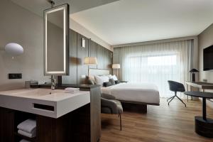 Hotels AC Hotel by Marriott Strasbourg : photos des chambres