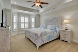 Murrells Inlet Golf Resort Condo 1 Mile to Beach!