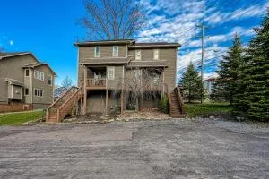 Roze Creek - Addison