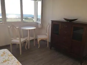 APARTAMENTOS PLAYA DE LA CONCHA - 卡里尼奥