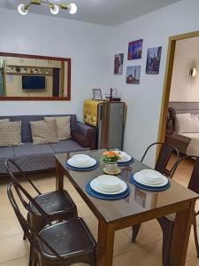 One spatial iloilo city two bedroom condo with free Netflix wifi pool and Gym