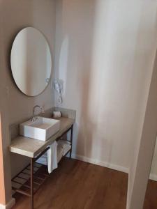 Hot Beach Suites Olimpia Resort