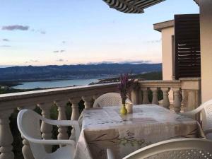 Apartments in Cizici - Insel Krk 43569 