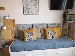 Appartements spacieux logement vieil antibes climatise 5 minutes plages : photos des chambres