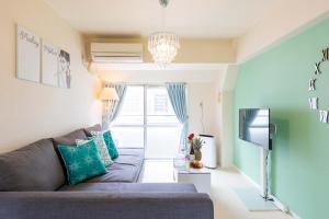 River Side Namba 702