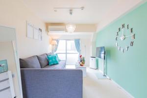 River Side Namba 702