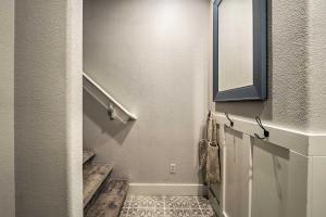 Pet-Friendly Scottsdale Retreat with Pool and Balcony!