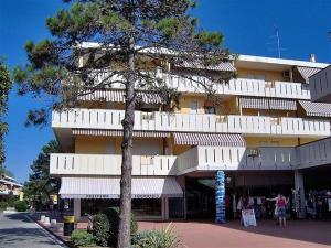 Apartment in Bibione 38261