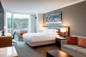 Delta Hotels by Marriott St. Johns Conference Centre