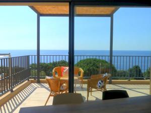 Appartements Les Terrasses d'Erbalunga : Studio - Vue sur Mer