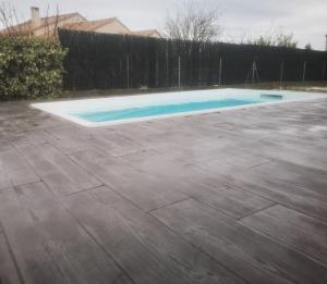 Charmante maison de vacances avec piscine