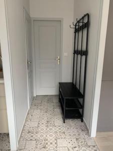 Appartements AU COEUR DE LA PUISAYE TOUT PRES DE GUEDELON : photos des chambres