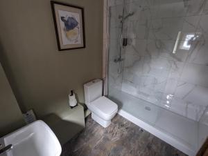Junior Suite room in The Cottage Hotel