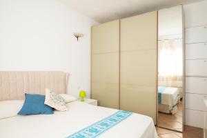 Myrsine 54 - Klodge img3