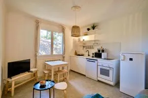 Clemence Green, Villa Hostal Naou Hossegor- wifi - sauna - salle de sport - netflix