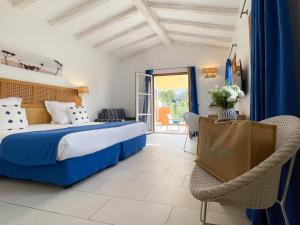 Junior Suite with Terrace room in Le Mouillage