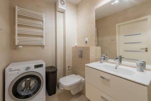 Pool & Leisure Apartament Polanki Park