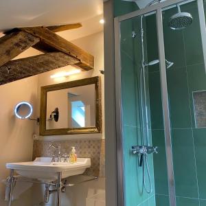 B&B / Chambres d'hotes La Gironnerie : photos des chambres